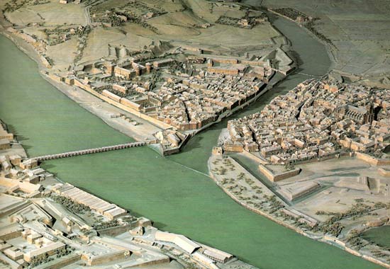 Plan relief of Bayonne (France), Roux